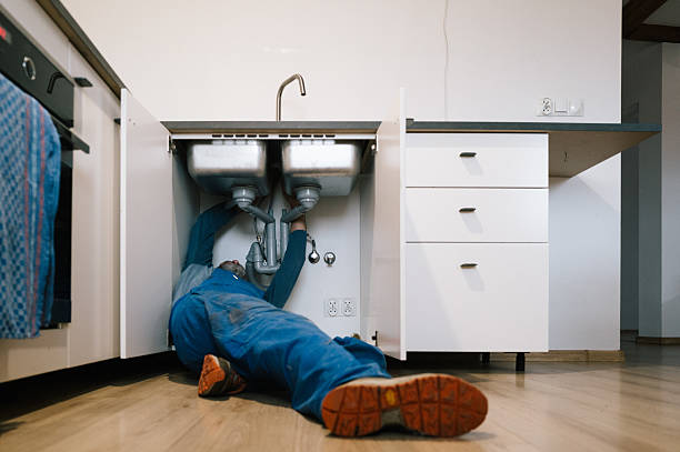 Professional Emergency Plumber technician working in Broadway, NC